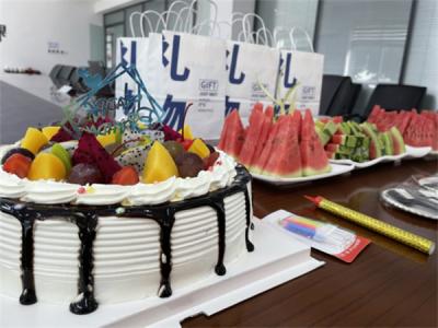 壽星同賀，共度生辰 —深藍機器7月份員工生日會如期舉行