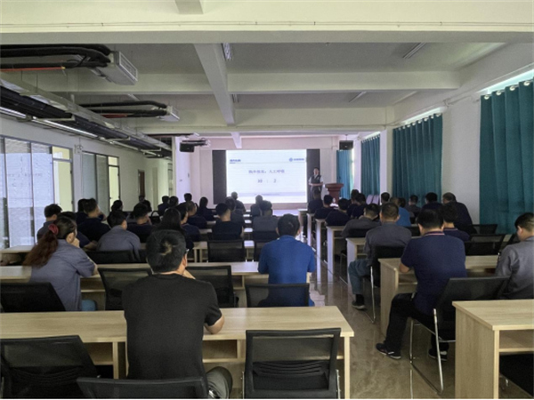 深藍機器纏繞包裝機廠家——“健康急救”專題講座順利召開