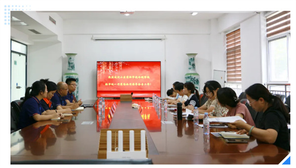 校企同行 | 山東商職學(xué)院冷鏈學(xué)院領(lǐng)導(dǎo)蒞臨深藍(lán)機(jī)器調(diào)研交流，共謀合作新篇章